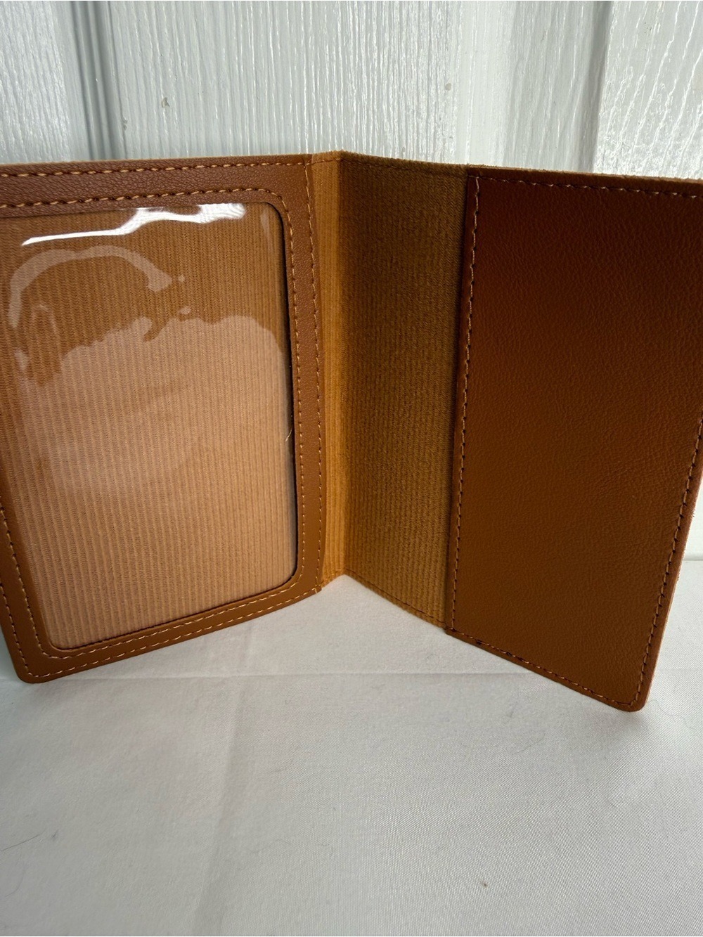 PASSPORT USA PASSPORT FOLDING ID HOLDER/CASE/ COVER BROWN - Picture 3 of 11